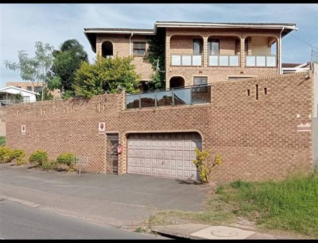 3 BEDROOM HOUSE FOR SALE IN CROSSMOOR